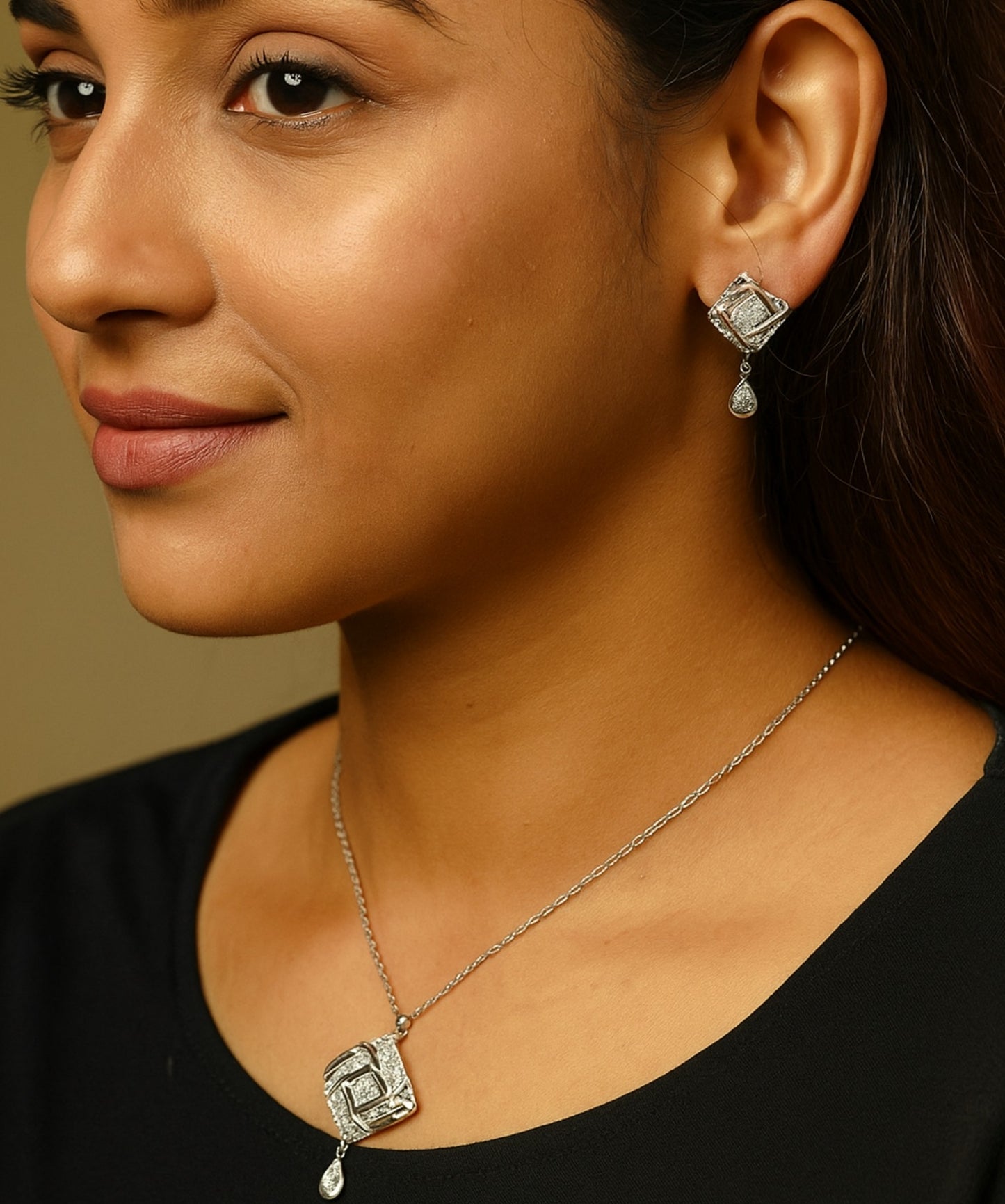 925 sterling silver rhodium plated pendant with earring