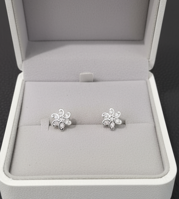 925 Sterling Silver Cubic Zirconia Floral Stud Earrings, Crystal Flower Design, Jewellery for Women & Girls